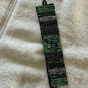 Elegant Green and Black Beaded Bracelet